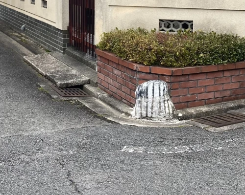 Re: いけず石 by anonymous